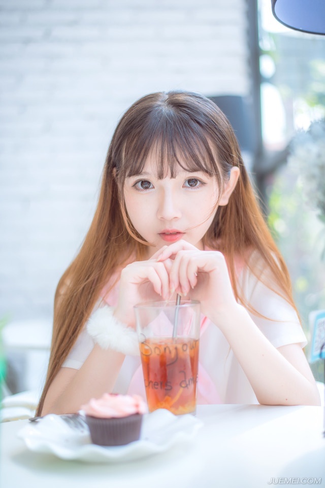等于是变相的回绝了献帝，让曹操能够继续携天子而令诸侯。